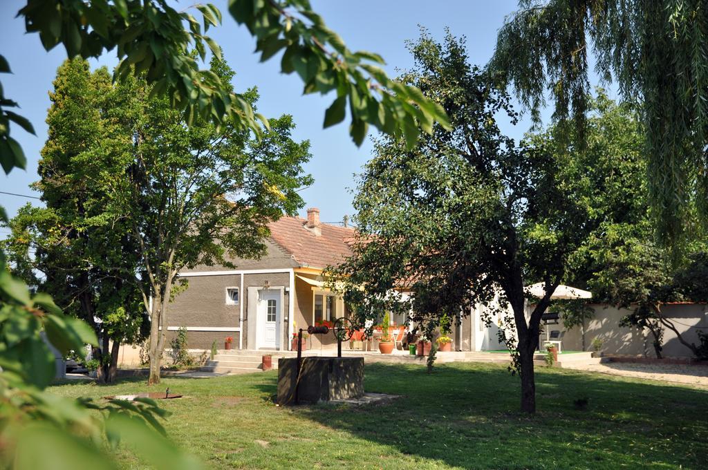 Home Tara Хацег Экстерьер фото